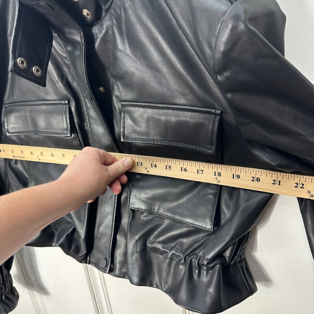 Azalea Wang Faux Leather Jacket Womens Large Black Excellent Cropped Utility - Picture 8 of 16